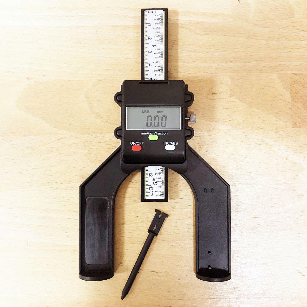 IGM Fachmann Digital Depth Gauge