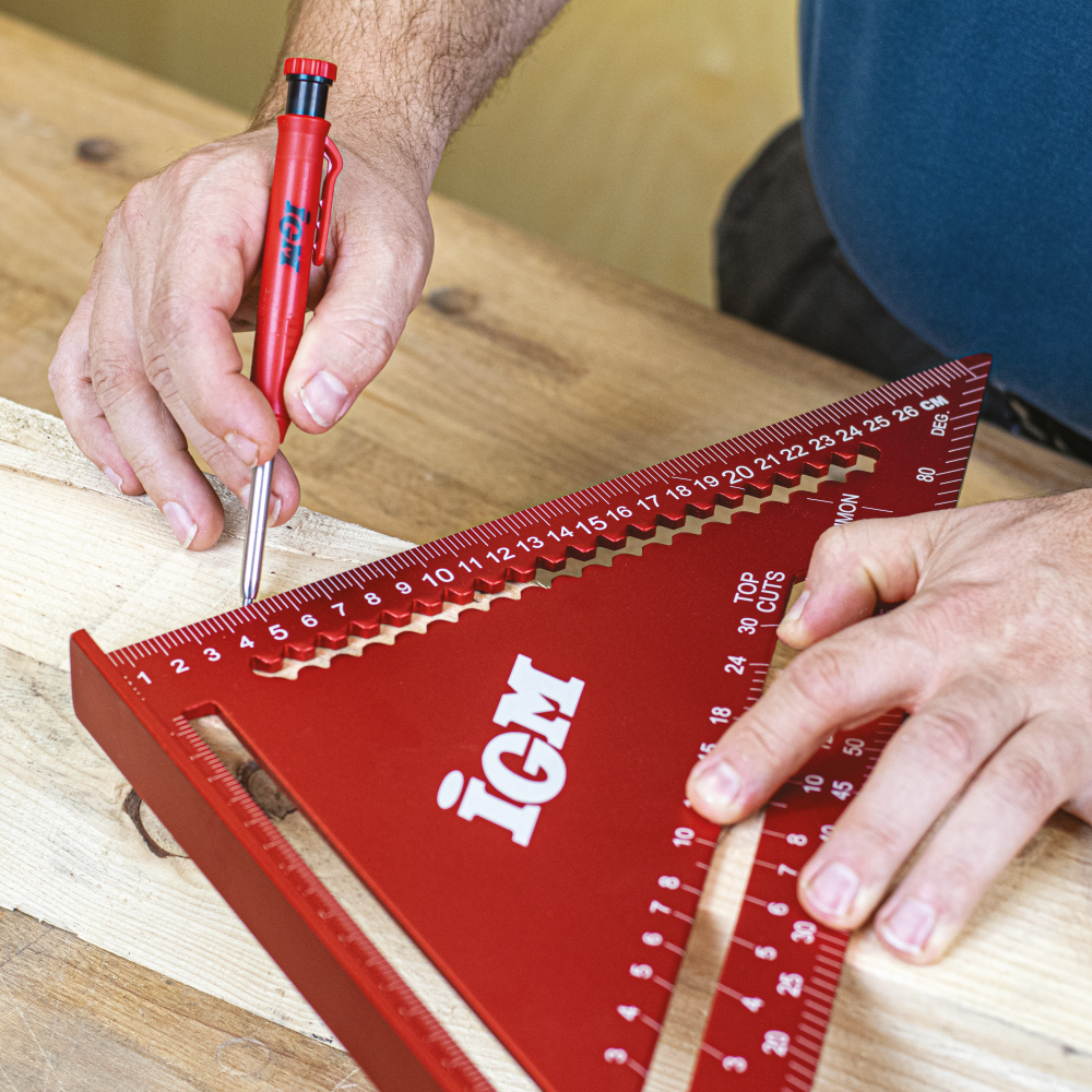 IGM Carpenter Square – 300 mm