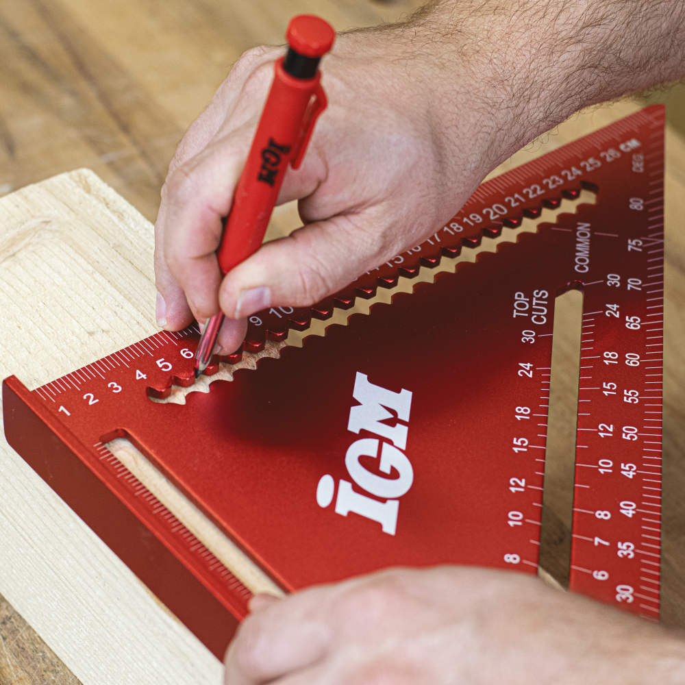 IGM Carpenter Square – 300 mm
