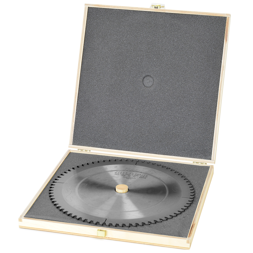 IGM Diamond Saw Blade for Laminated Chipboard & DTD – D300x3