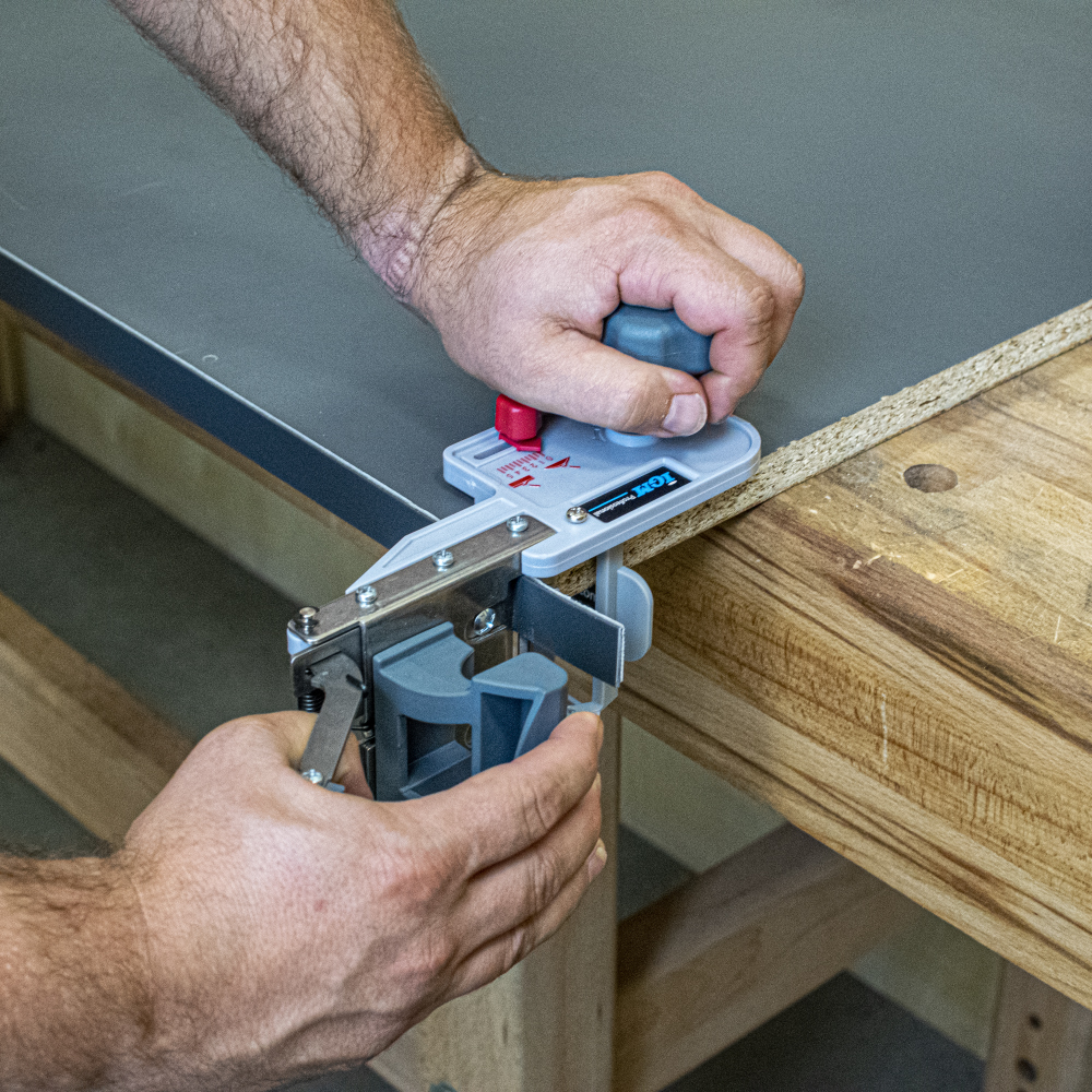 IGM End Trimmer for Shaped and Straight Panels